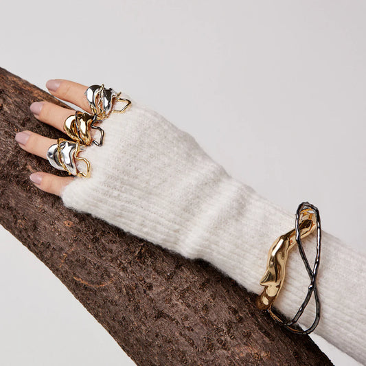 VANESSA RING