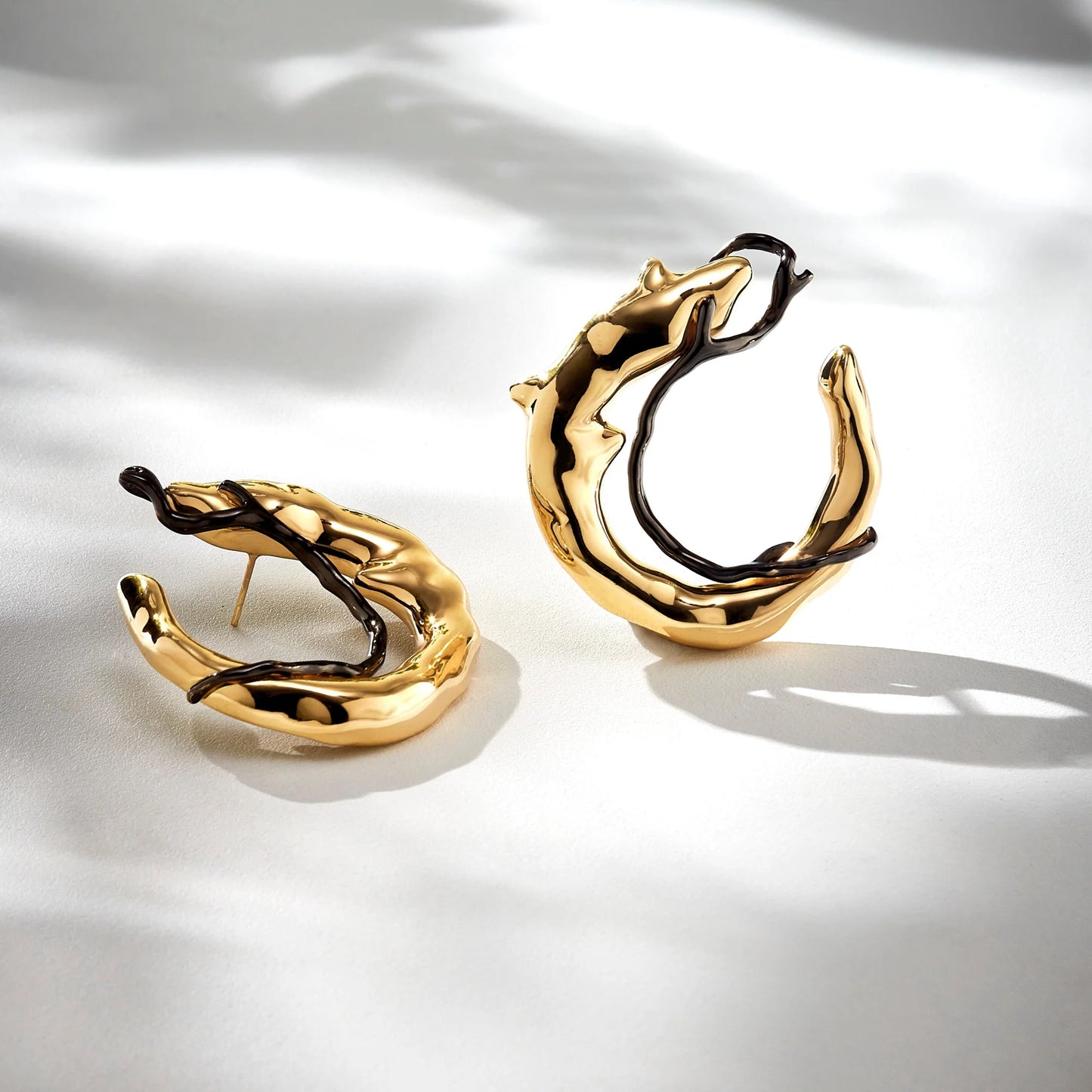 VANESSA HOOPS