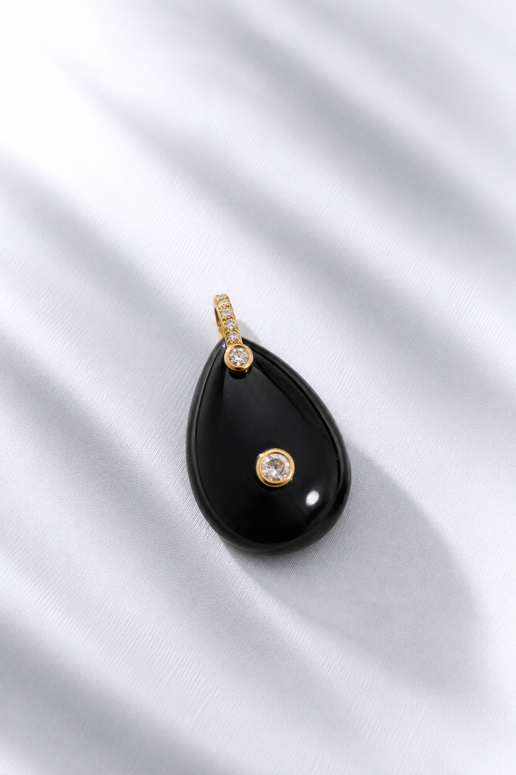 COLGANTE NOVA OBSIDIANA
