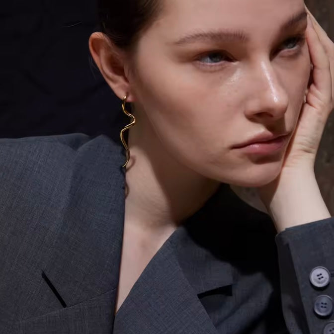 ARITOS MUSA ENREDADA