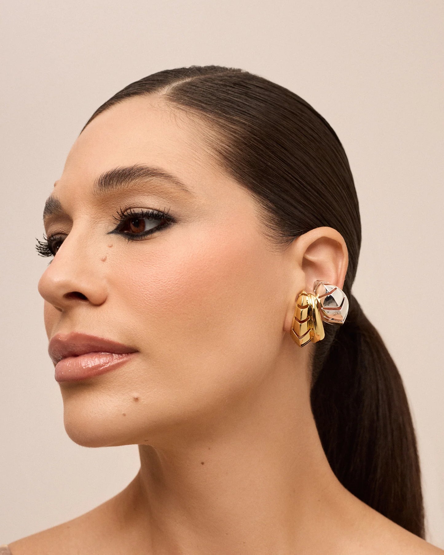 IVY EARHOOK