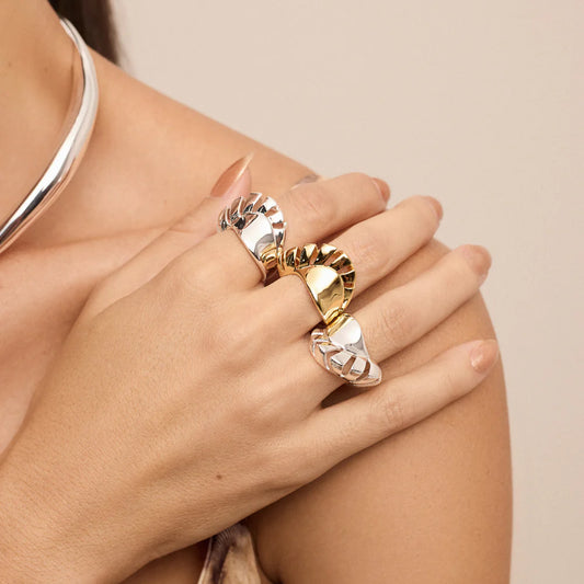 IVY RING